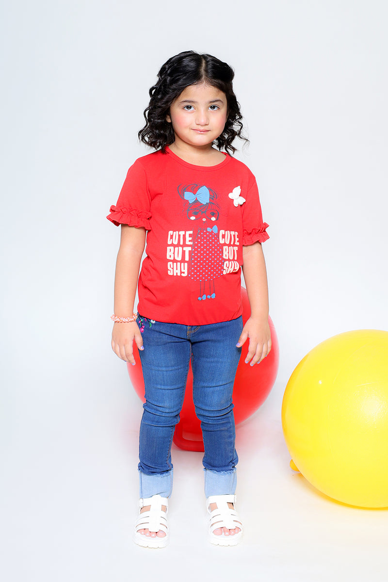 CUTE BUT SHY GIRL T-SHIRT